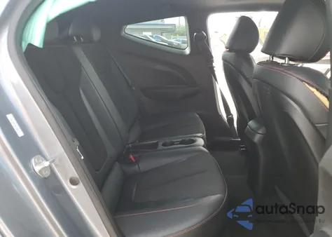 2020 Hyundai Veloster Base z USA, uszkodzony, nr VIN KMHTG6AF9LU029472